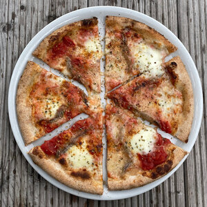 Buongustaio doc genova e santa margherita ligure karaoke e pizza e pinse e cena cantata